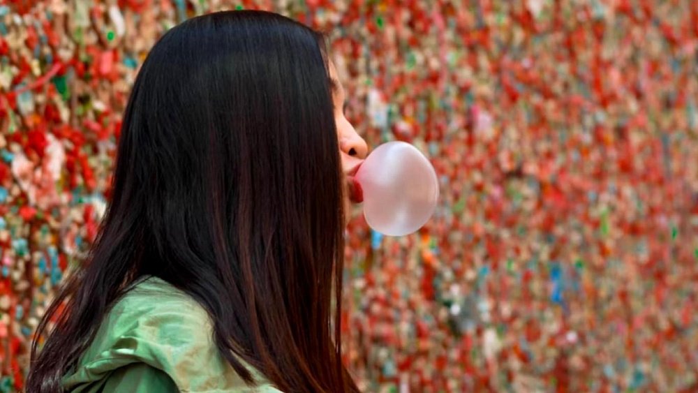 Какие болезни может вызвать жвачка