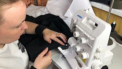 Швеи-волонтеры из Челябинской области помогают экипировать резервистов