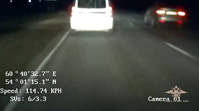 В Чесменском районе полицейские устроили погоню со стрельбой за нарушителем