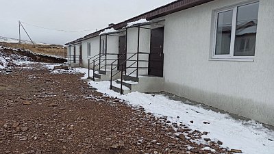 Сиротам и переселенцам Агаповского района вручили ключи от новых квартир