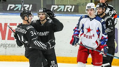 Хоккеисты челябинского «Челмета» одержали уверенную победу в чемпионате ВХЛ