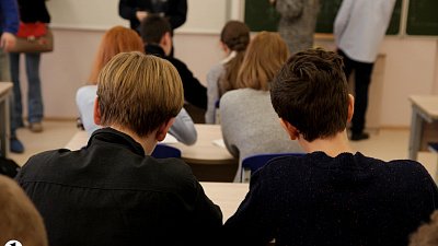 В школах России могут вернуть начальную военную подготовку