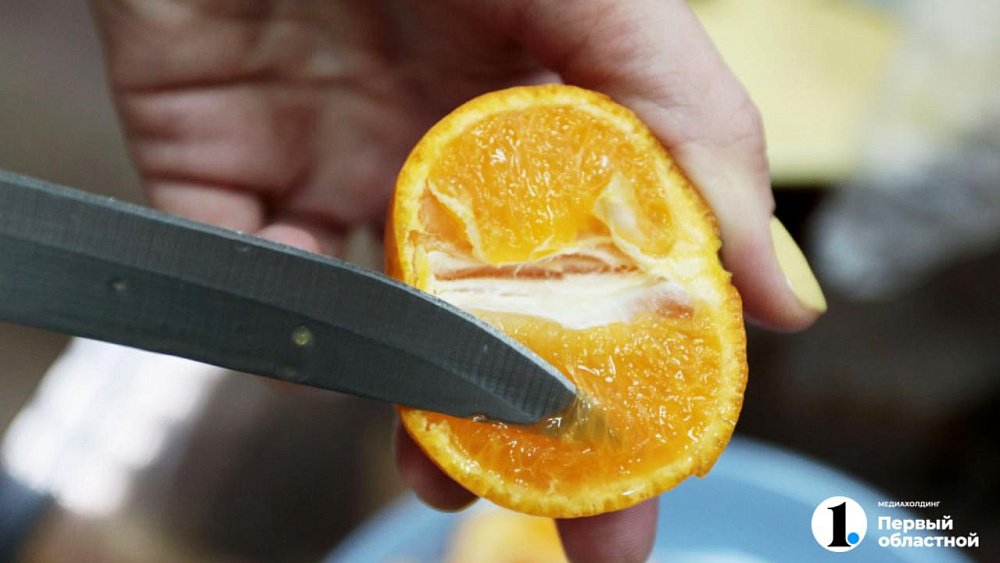 В Челябинской области пресекли вывоз за границу опасных мандаринов