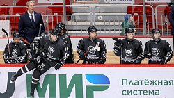 Хоккейный клуб «Белые медведицы» впервые обыграл подмосковное «Торнадо» в чемпионате ЖХЛ