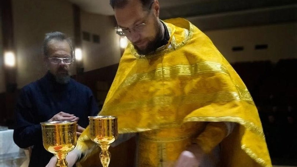 В Чебаркуле священники провели Божественную литургию для резервистов