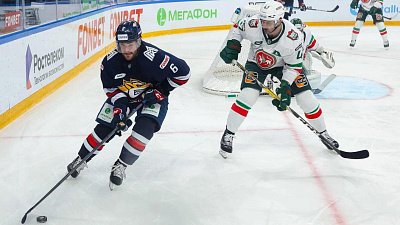 Хоккейный клуб «Металлург» разгромил казанский «Ак Барс» в чемпионате КХЛ