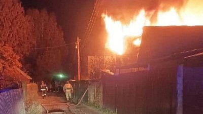 В Кыштыме пожар уничтожил садовый дом
