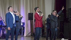 Хор Турецкого выступил перед военнослужащими и мобилизованными в Чебаркуле