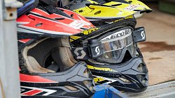 Челябинские гонщики закрыли летний сезон состязаниями по автокроссу