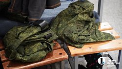 Мобилизованные южноуральцы получили груз с амуницией