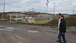 В Катав-Ивановске продолжается реконструкция стадиона «Труд»