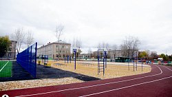 Ирина Гехт оценила капитальный ремонт школы под Челябинском