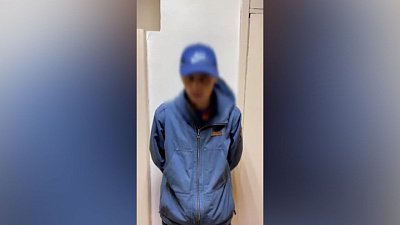 В Челябинске полицейские задержали «карманника» с поличным