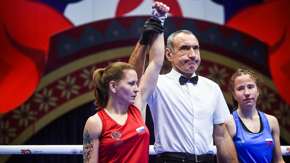 Четыре южноуральские спортсменки вышли в полуфинал чемпионата России по боксу