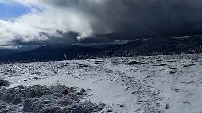 В нацпарке «Таганай» показали одновременно и зиму, и весну