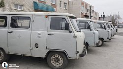 Алексей Текслер поручил передать военным 12 санитарных УАЗов из Челябинска