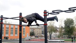 В Копейске появилась новая умная спортивная площадка