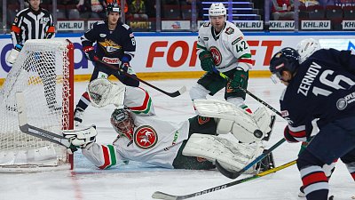 Хоккеисты «Металлурга» вырвали победу у «Ак Барса» в чемпионате КХЛ