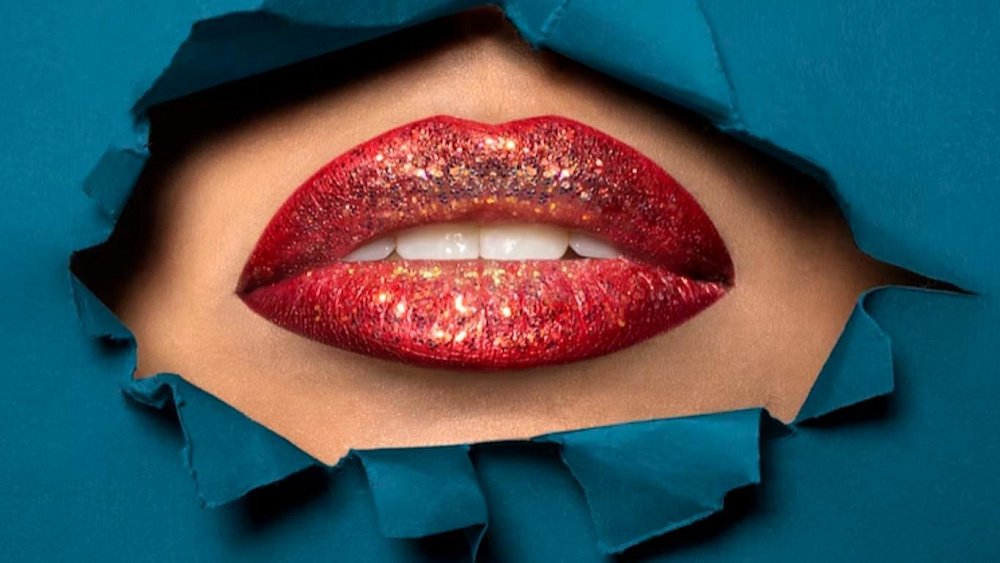 Отчего появляются трещины на губах