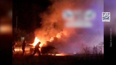 Три машины сгорели на парковке в Челябинске