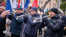 В чебаркульский центр подготовки из Челябинска отправились 68 «воинов света»