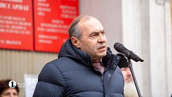 В чебаркульский центр подготовки из Челябинска отправились 68 «воинов света»