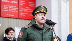 В чебаркульский центр подготовки из Челябинска отправились 68 «воинов света»