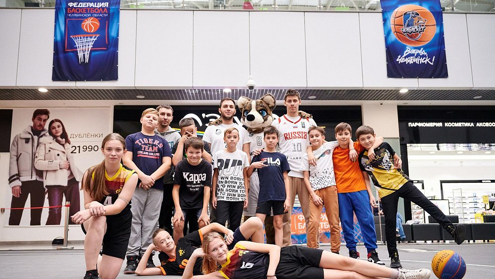 Олимпийский призер Кирилл Писклов провел мастер-класс для челябинских школьников