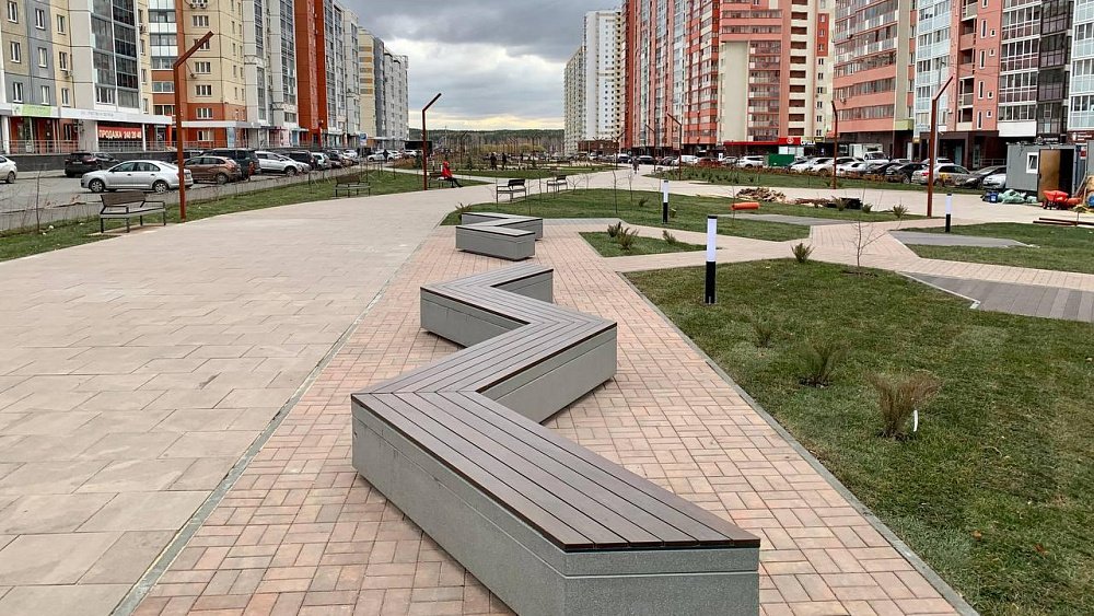 В Челябинске благоустроили новую пешеходную улицу