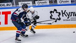 Хоккеистки «Белых медведиц» поделили очки с «Торпедо» в чемпионате ЖХЛ