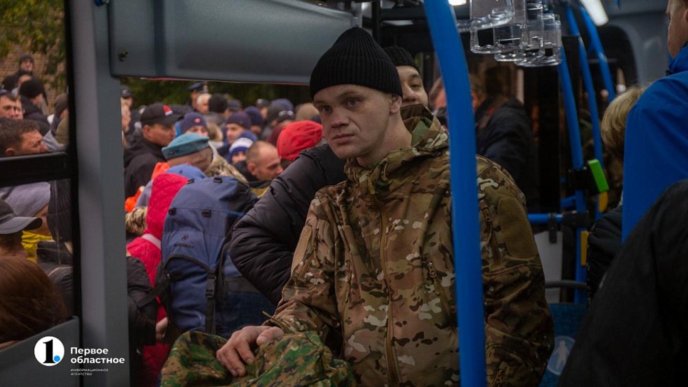 Госдума приравняла добровольцев из числа участников СВО к контрактникам