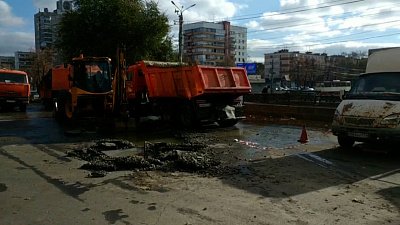 В Челябинске затопило подземный переход