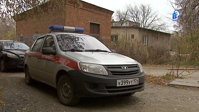 Фельдшеры скорой помощи под охраной Росгвардии