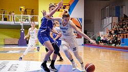 Баскетбольный клуб «Славянка» поделил очки с «Динамо‑2» в Высшей лиге