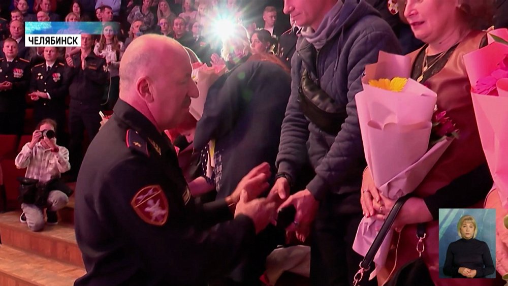 Росгвардейцы отмечают 70-летий юбилей