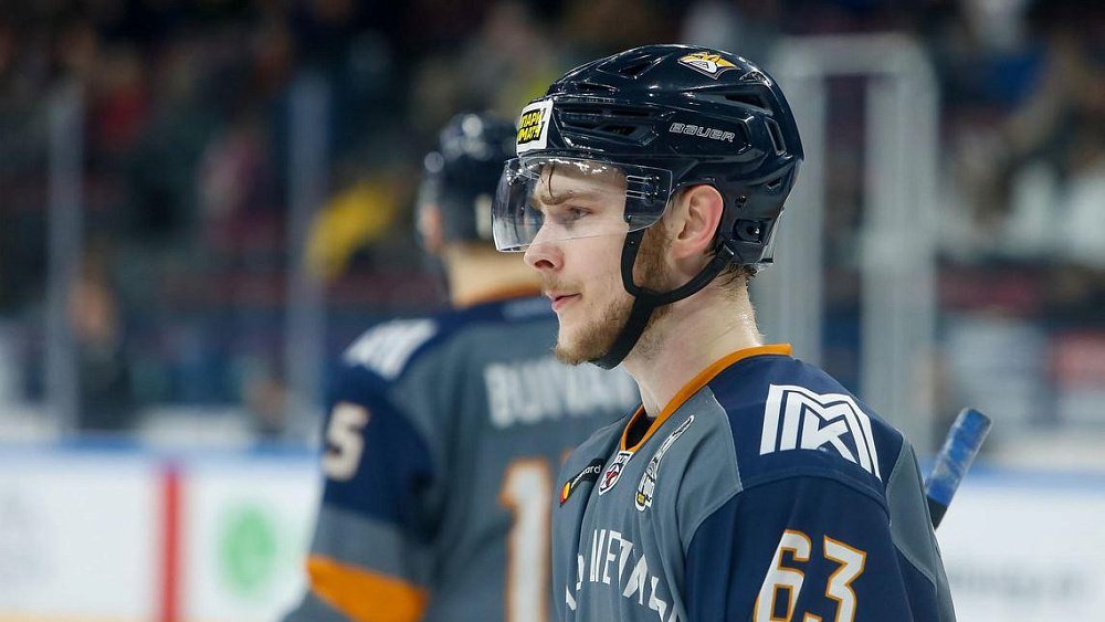 Хоккейный клуб «Металлург» отправил форварда Юрия Платонова в «Северсталь»