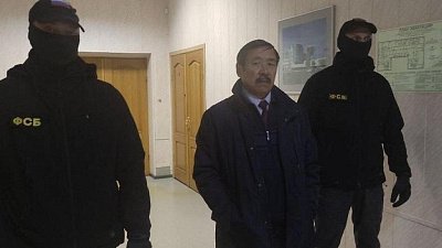 Суд приговорил экс-главу Агаповского района к штрафу в 4 млн рублей за взятку