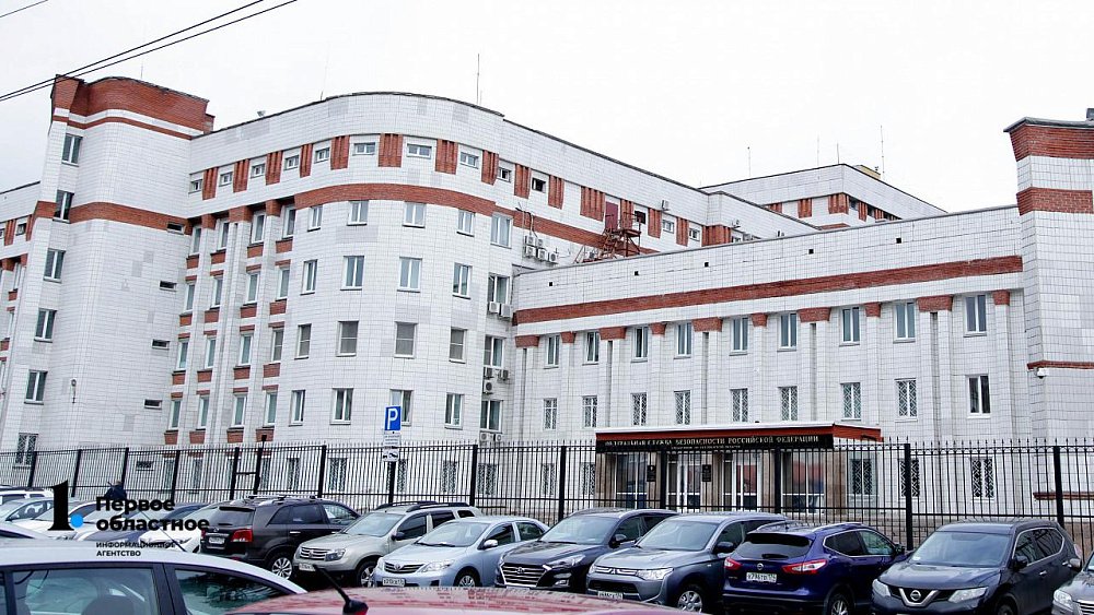 В Челябинске ФСБ обыскала дом депутата Гордумы Виталия Паутова