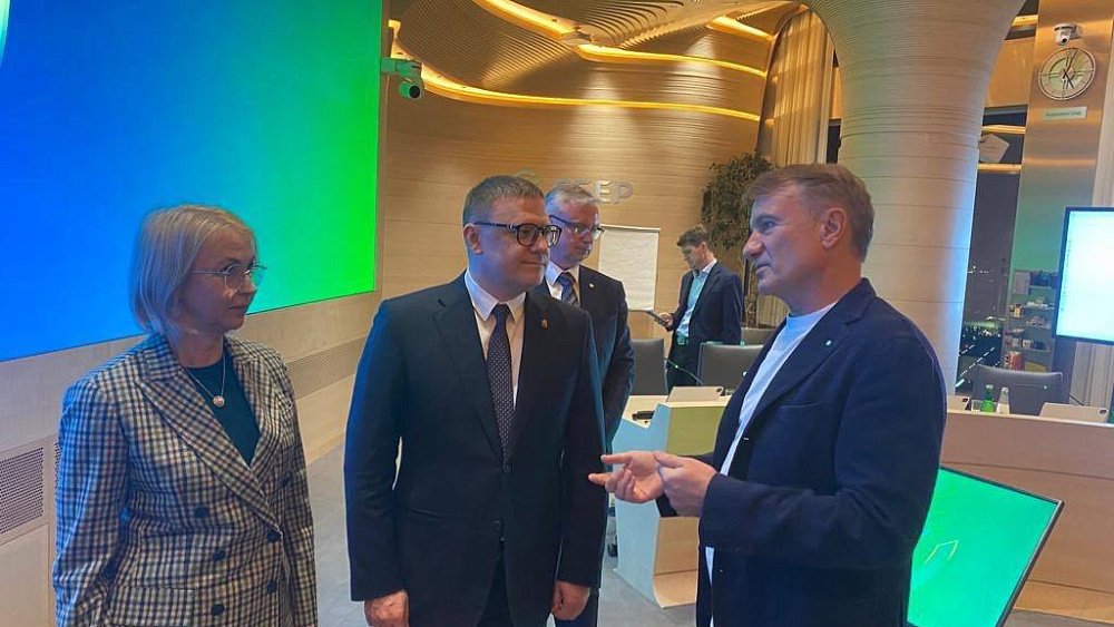 Алексей Текслер обсудил с Германом Грефом запуск проектов Сбера в регионе