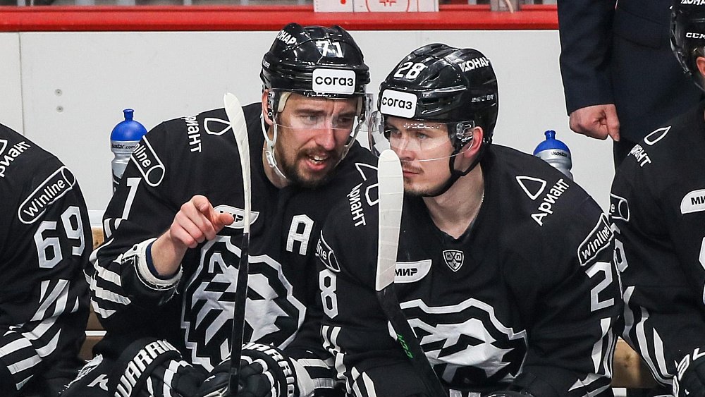 Хоккеисты «Трактора» одержали шестую победу подряд над «Адмиралом» в чемпионате КХЛ