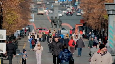 Почему люди страдают от одиночества в больших городах? Почему люди страдают от одиночества в больших городах?