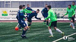 Футболисты «Челябинска» разгромили «Химик‑Август» во Второй лиге первенства России