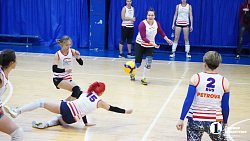 Команда Металлургического района выиграла городскую спартакиаду по волейболу