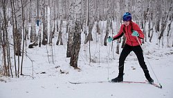 Алексей Текслер подарил лыжникам из Полетаево новый ратрак