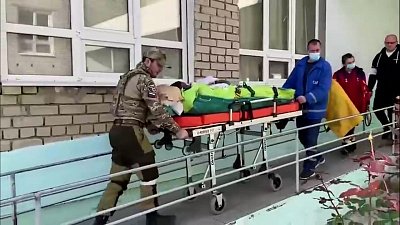 Волонтеры из Челябинской области эвакуировали из Херсона камерунца со сломанной спиной