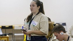 Ирина Текслер встретилась с номинантами на молодежную премию #ДвигайЧе