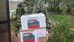 Ополченцы Донбасса поблагодарили бабушку из Варненского района за подаренные одеяла