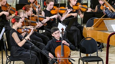 Детский симфонический оркестр из Челябинска выступил в Санкт-Петербургской капелле