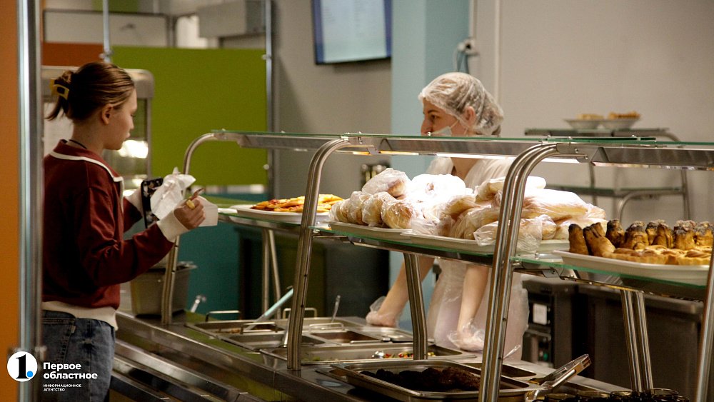 Три лучшие школьные столовые выбрали в Челябинской области