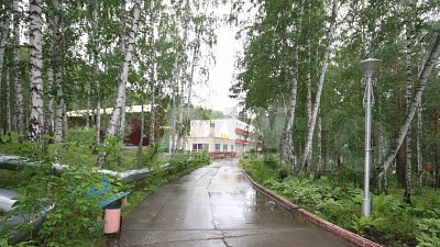 Базу отдыха «Молодежная» на озере Еланчик продают за 75 млн рублей